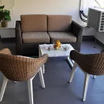 La Terraza De Club Del Mar