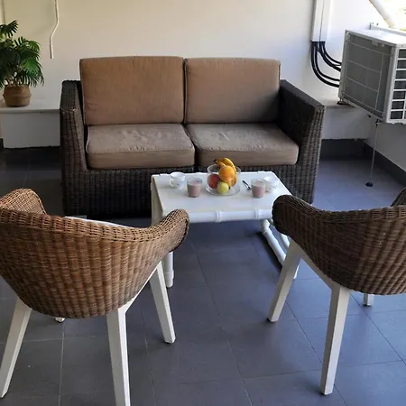 La Terraza De Club Del Mar
